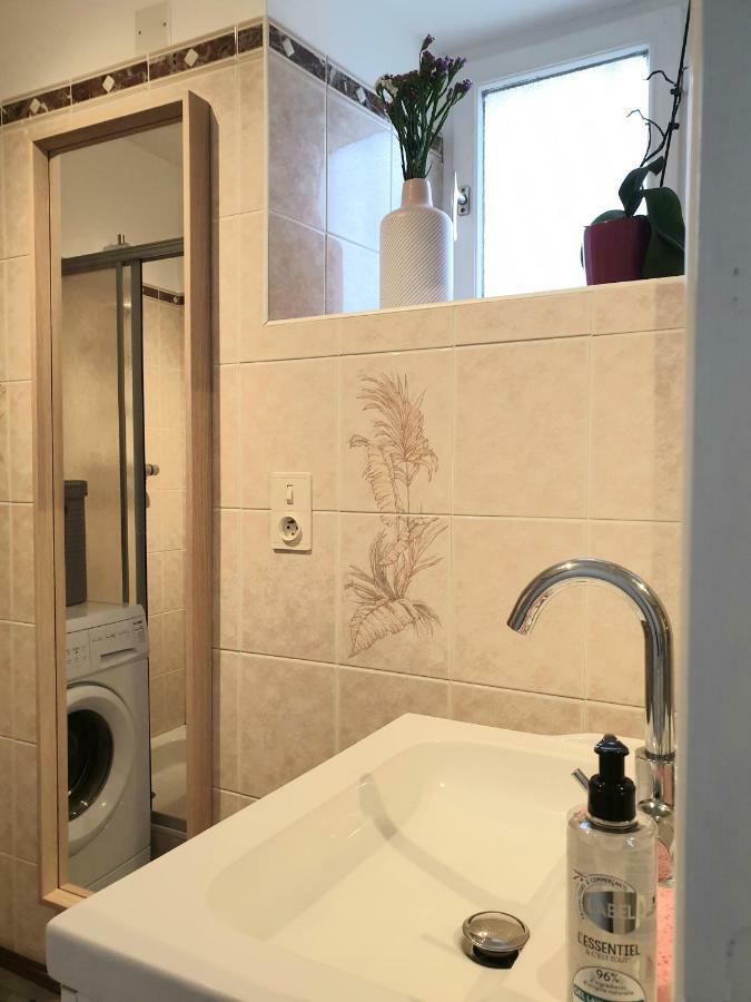 Le Chêne Fourcher La Meziere Extérieur photo